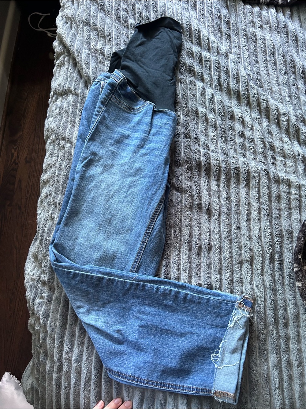 1822 Denim Blue Cropped Maternity Jeans with Black Waistband